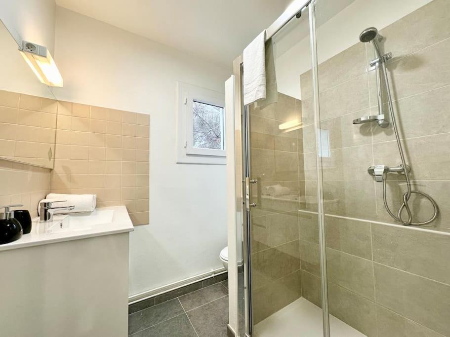 Le Clemenceau - Parking Prive - Fibre & Clim Apartment Mont-de-Marsan Bagian luar foto